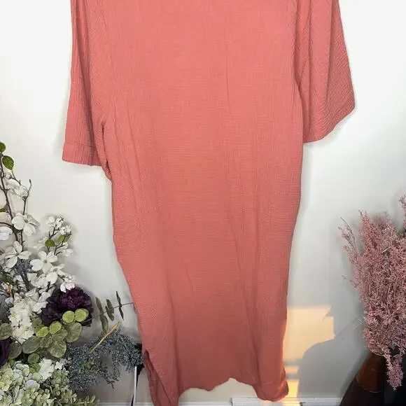 BAREFOOT DREAMS Malibu Sun Soaked Crinkle Cotton Gauze Caftan Maxi Dress {II26} - Picture 7 of 9